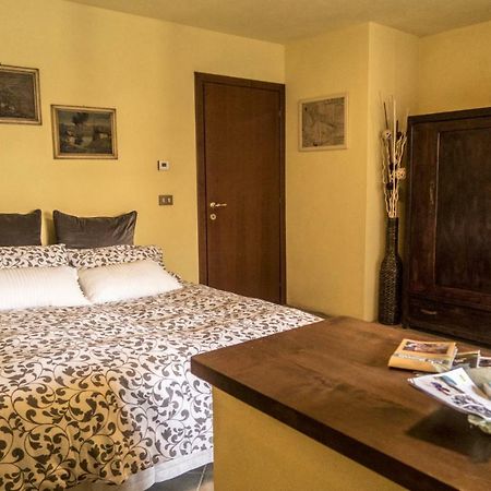 B&B Il Mirtillo Moncrivello 外观 照片